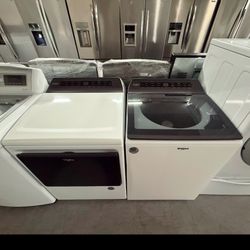 Whirlpool Washer And Dryer Set “27 ( Lavadora Y Secadora )