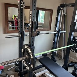 olinpik bar.   greeen