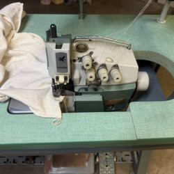 Pegasus 5 Thread Overlock Sewing Machine 516-4-26