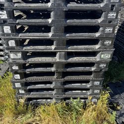 48 x 40 plastic pallets