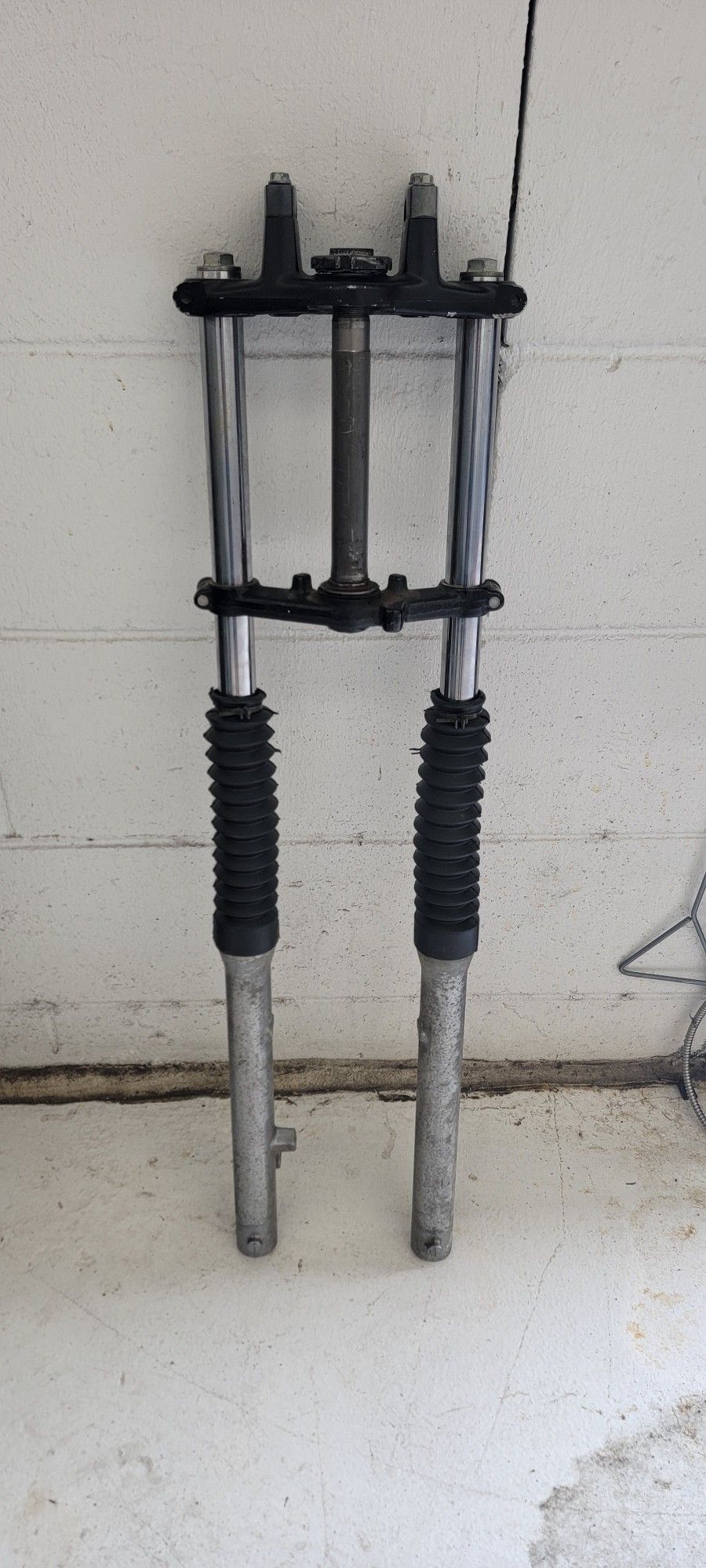 Honda XR100R Forks