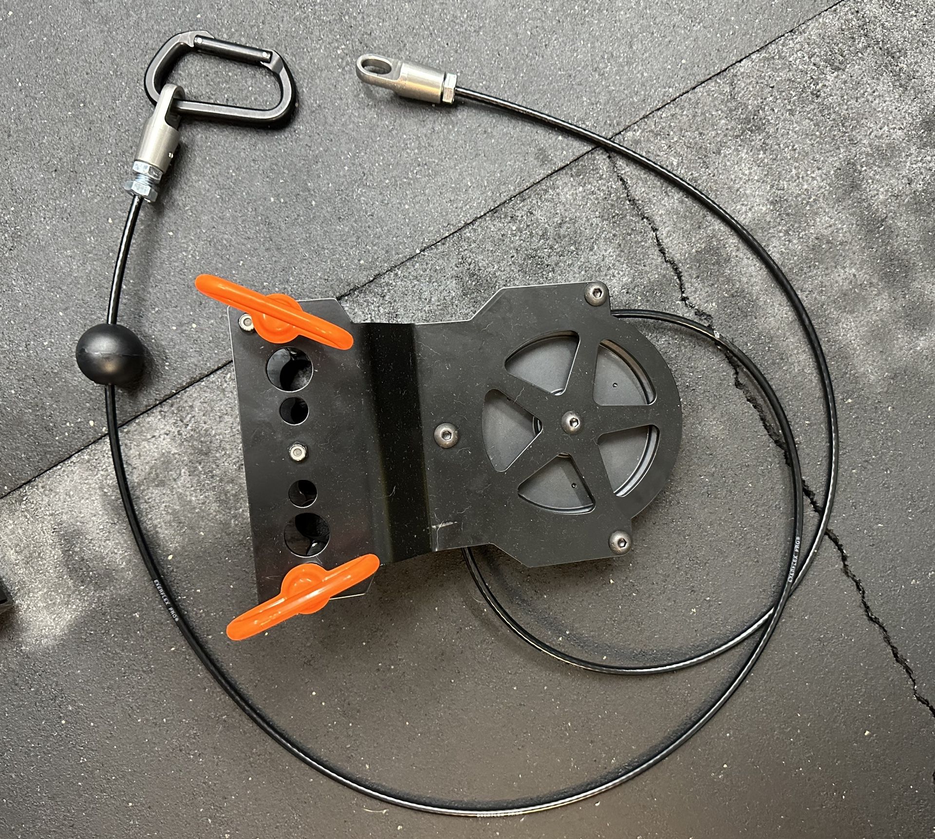 Rogue *Never Used* MONSTER LITE SLINGER SOLO PULLEY ATTACHMENT for Sale in Oceanside, CA OfferUp