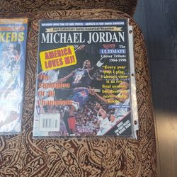 Vintage Magazines NBA 