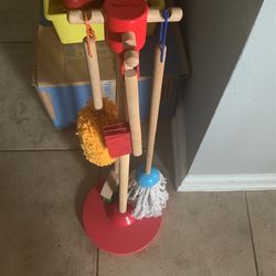 Melissa And Doug Cleaning Set