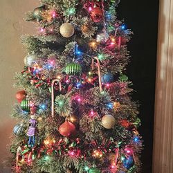 6.5 Foot Flocked Christmas Tree And Ornaments