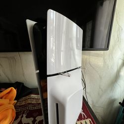 PS5 slim disc edition