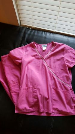 Small pink cotton scrubs scrub set