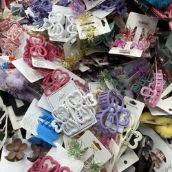 Hair Accessories 🎀