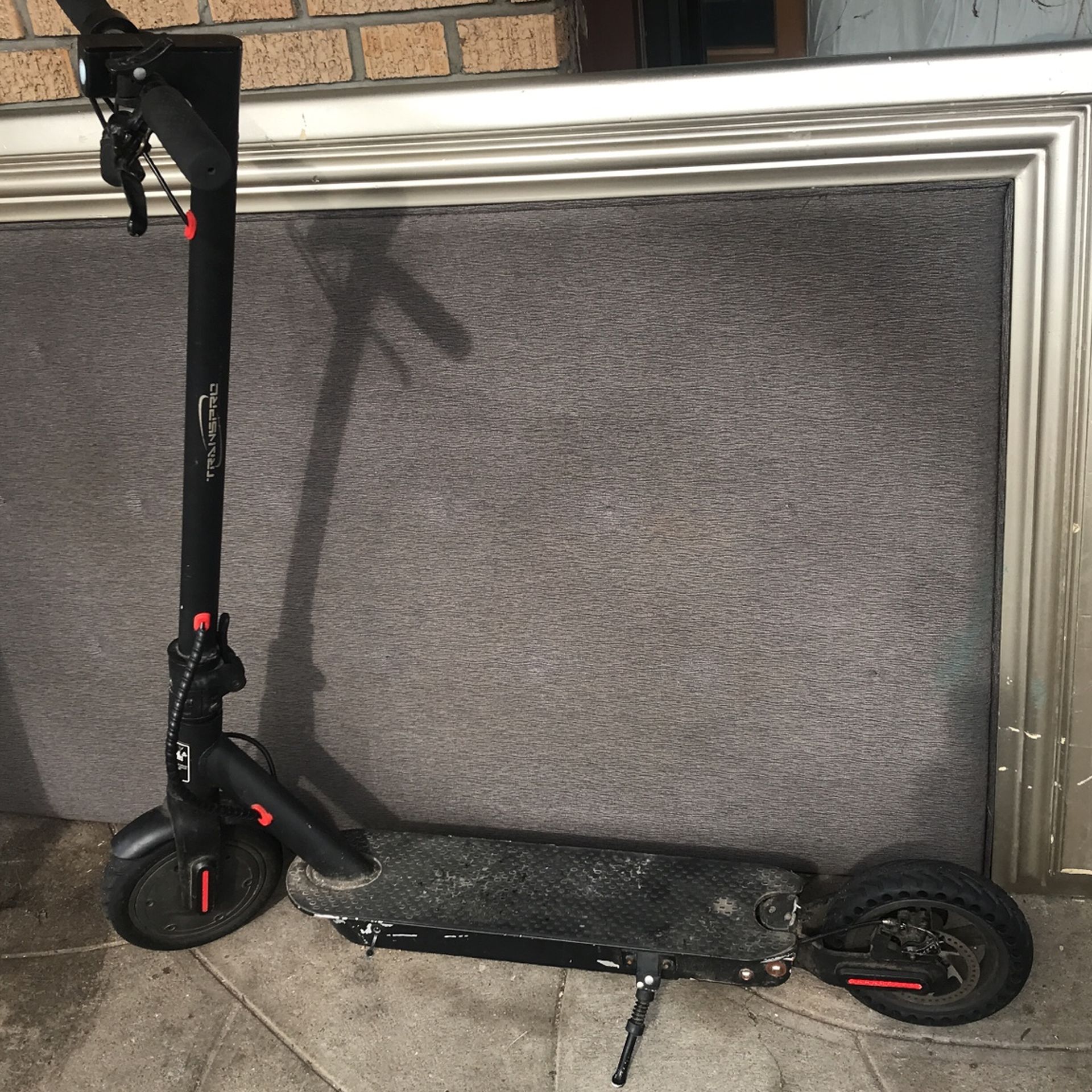 $$$ Great Deal $$$DONT MISS!!!!Trans pro Electric Scooter ( Cheap Price ) 120$