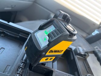 Dewalt laser 100ft