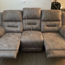 Manual Reclining couch