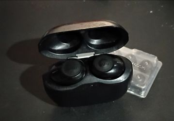JBL EARBUDS