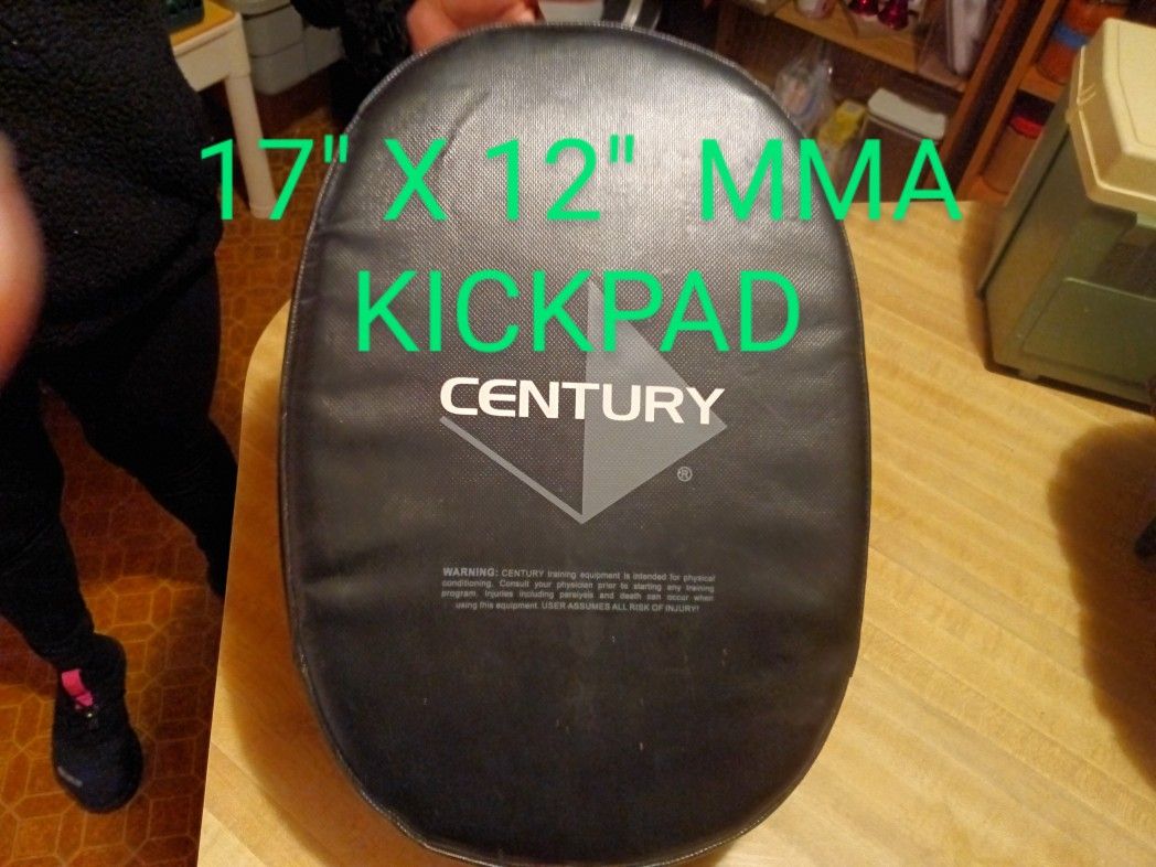 #016... Kick Pad Practice MMA