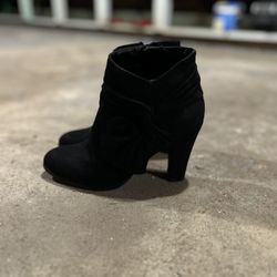 Women’s Black Ankle Boots 