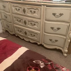 Antique / Victorian Style Dresser 