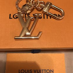 🌙L.V Facettes Keychain/Bag Charm 🌙