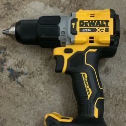 dewalt hammer drill / drill driver XR new no battery 
