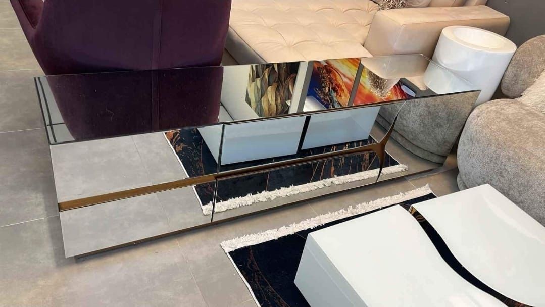 70” TV STAND MIRROR AND GOLD