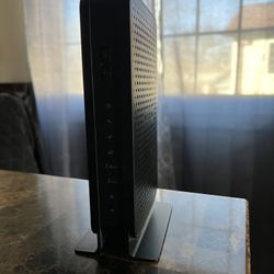 Netgear N600 Wifi Cable Modem Router 