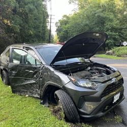 SELL ME YOUR WRECKED VEHICLE 