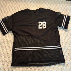 Woman’s Football Mesh Jersey Black Size Large 