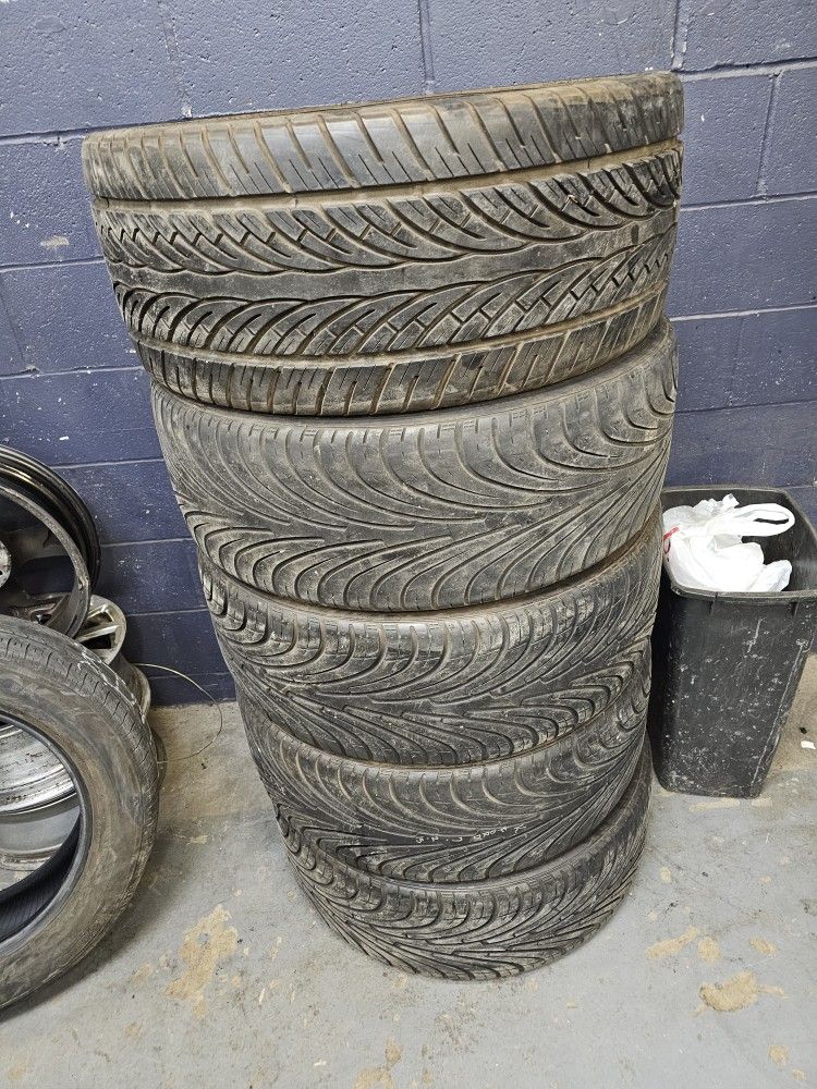 24 Inch Nexen Tires 255/30 R24