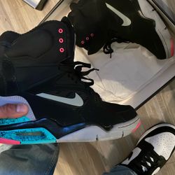 Nike Air Command Force