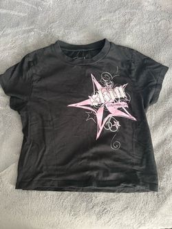 Girl shirt skin industries size large