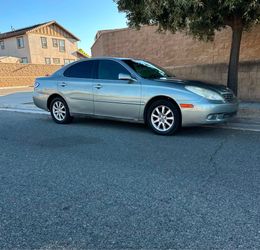 2004 Lexus