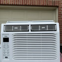 Window AC Unit 