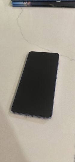Samsung s26 256gb ultra violet unlocked with box.