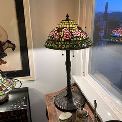 Vintage Stained Glass Lamp Hand Made Not A Commercial Lamp Sold I'm Lamp Stores This Is Authentic And Heavy
