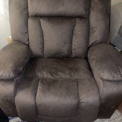 Power Rocker Recliner With Massage 