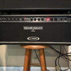 Behringer V-Tone Analog Modeling Guitar Head