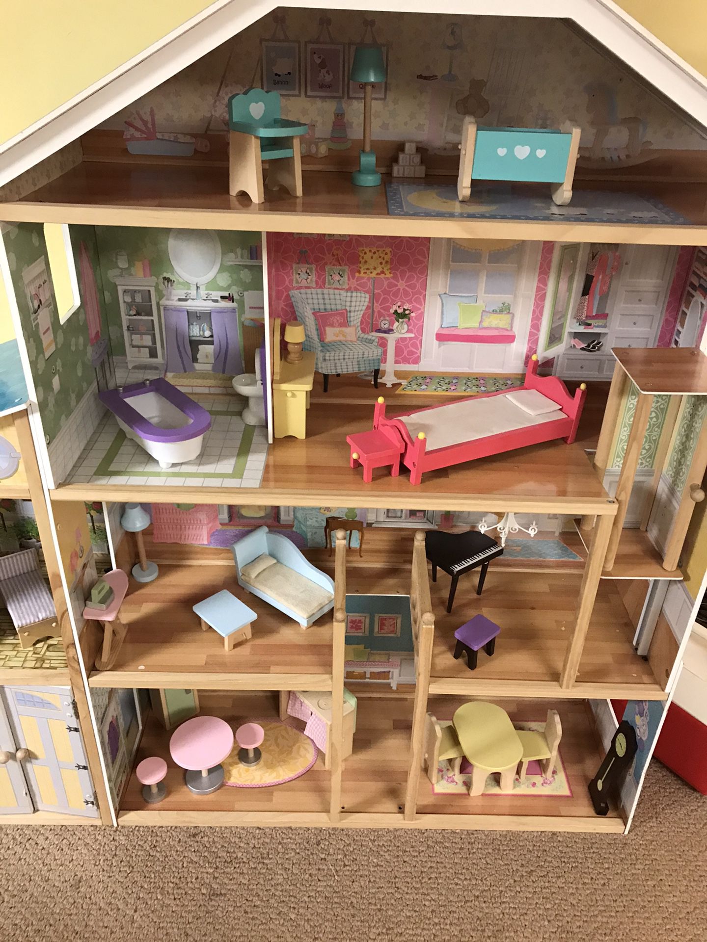 Kidcraft dollhouse