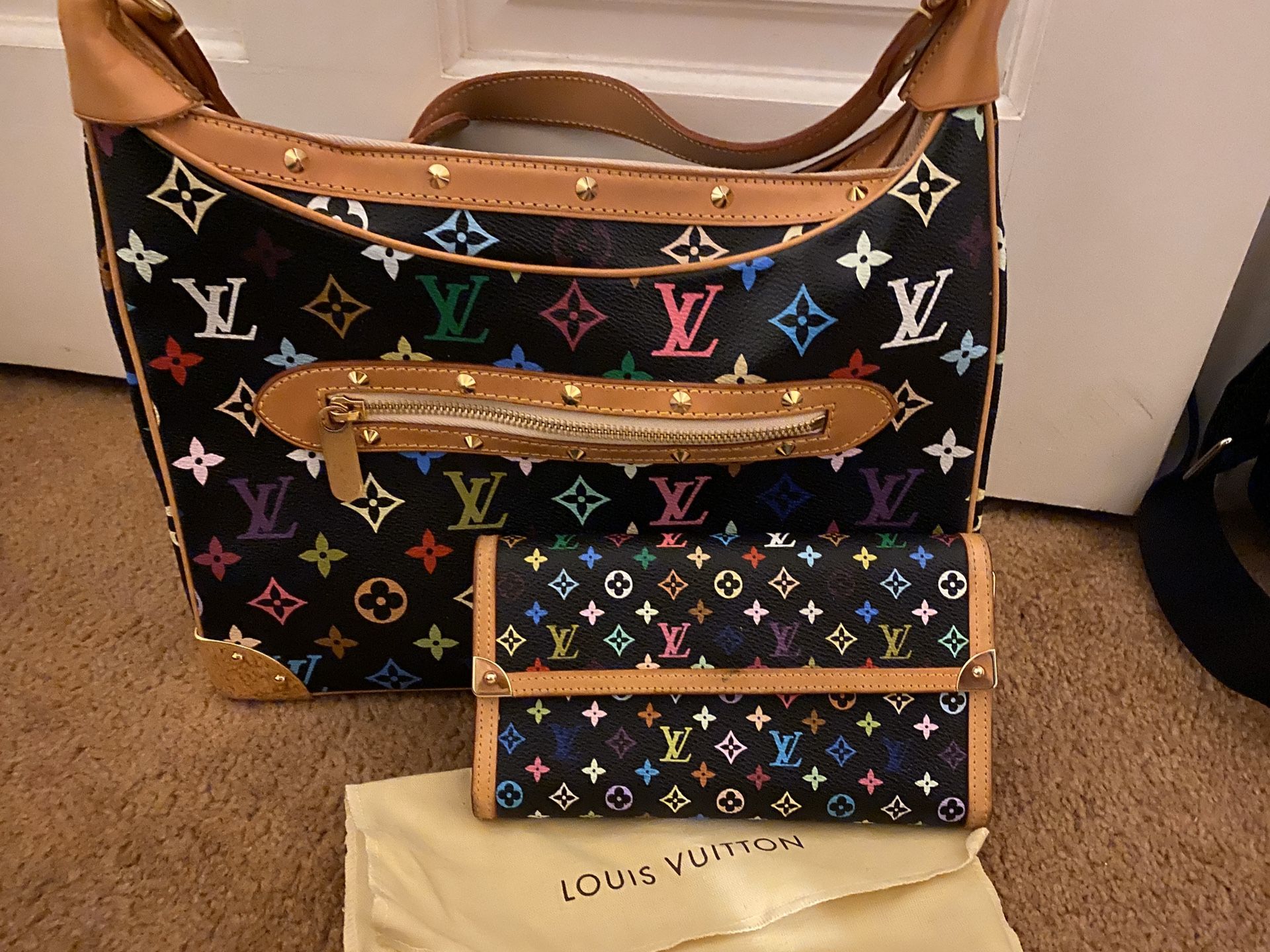 VUITTON purse and wallet
