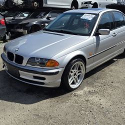 2000 BMW 325I E46 M54 PARTING OUT PARTS FOR SALE