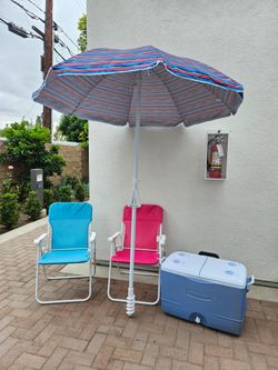 Combo para Playa : Hielera, Sombrilla y 2 Sillas Plegables