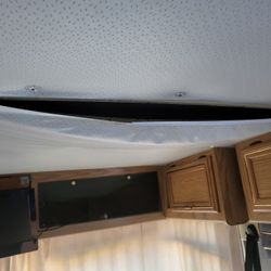 Winnebago Brave RV 93