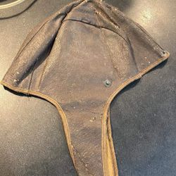 Leather aviator or motorcycle helmet 🪖 old and original