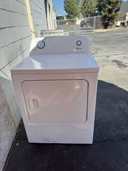 Gas dryer Amana 7.0 cu ft white