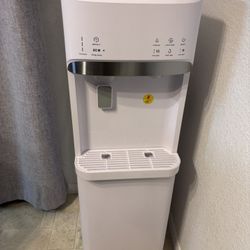 Water Dispenser 
