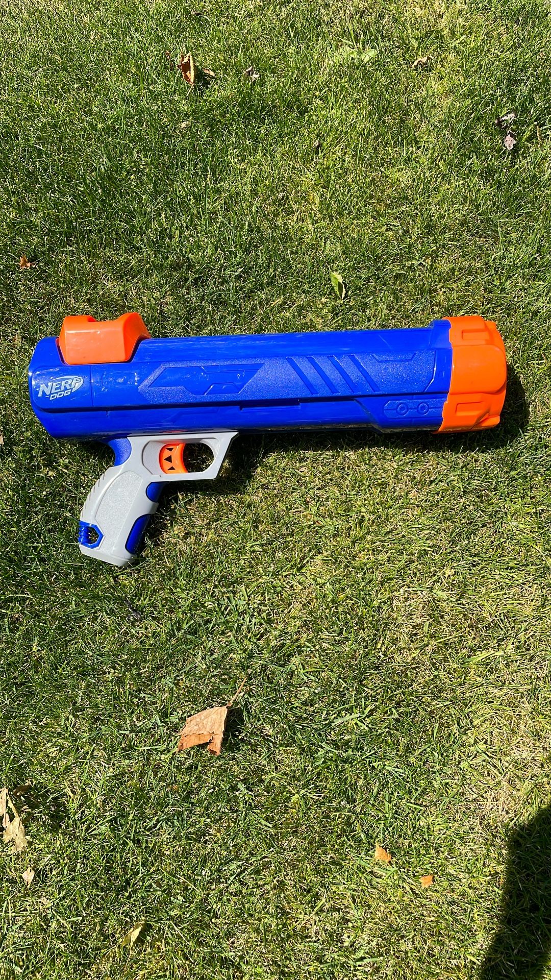Dog Ball Launcher -nerf-