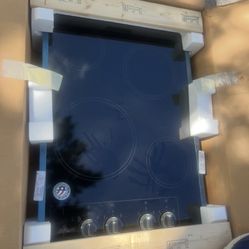 Whirlpool Cooktop Stove New 