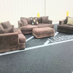 4 Piece living Room Set 