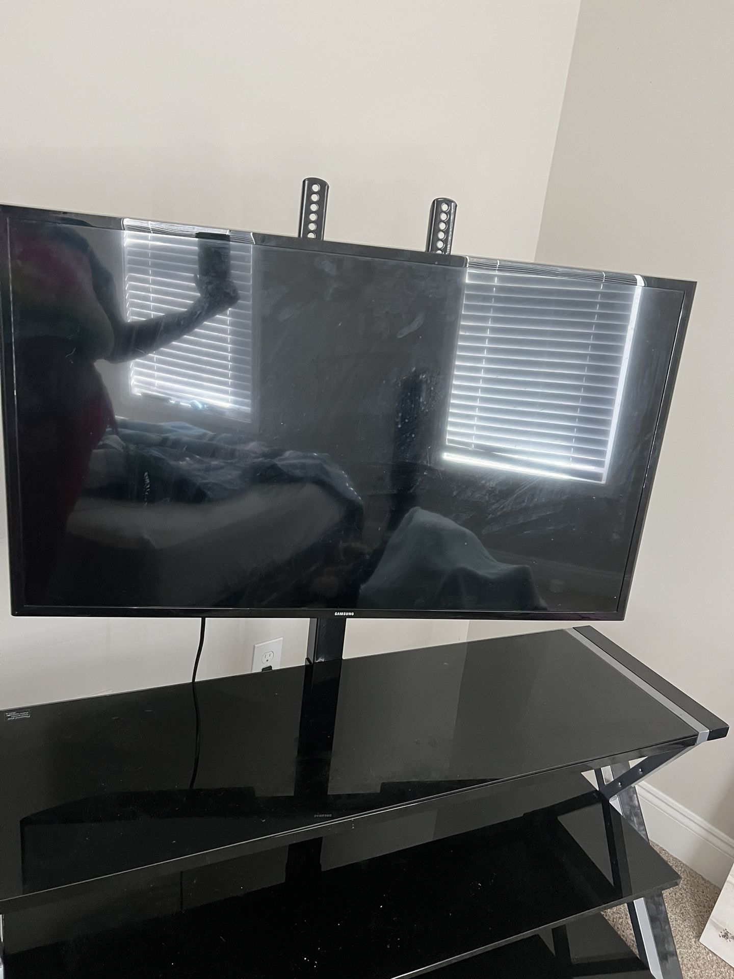 43inch Samsung Smart TV