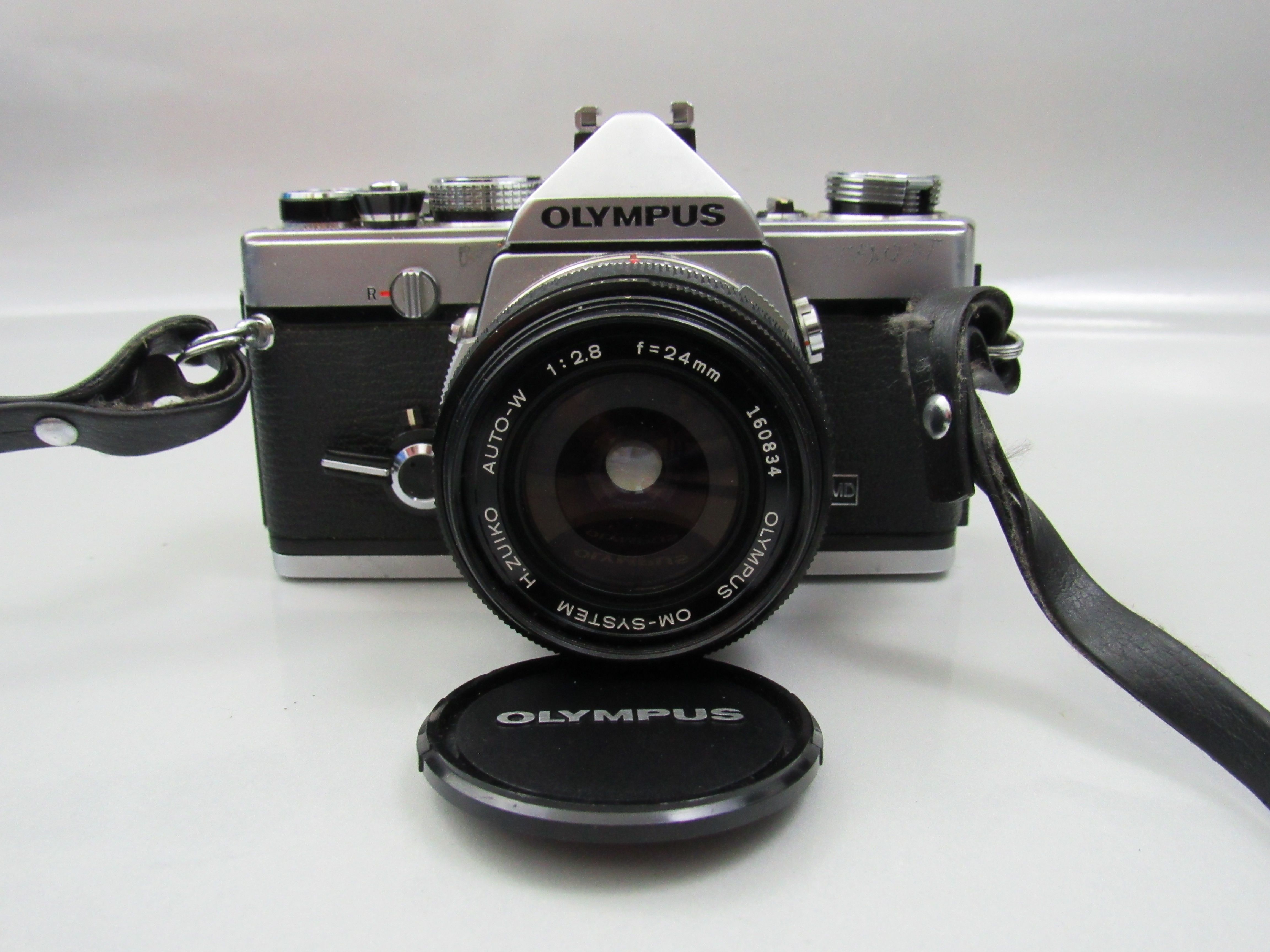 Olympus OM-1 35mm SLR Film Camera w/ Case, Lens and Manual
