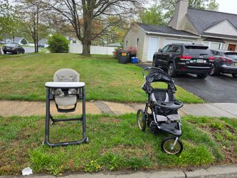 Free at curb Franciscsn way and Garrison drive Off Poole in hazlet,