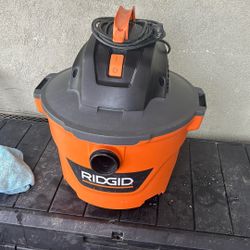 Ridgid 9 gal vacuum 