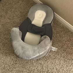 Baby Lounge Multiple Uses $30